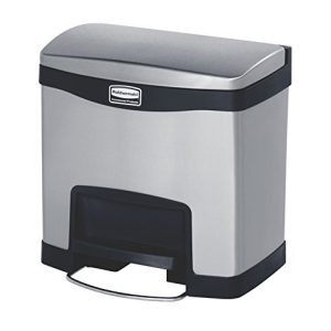 Rubbermaid Slim Jim 1901982 15 litrów przedni krok na śmieci ze stali nierdzewnej czarny