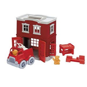 Zabawka dla chłopca. Czerwona remiza strażacka Green Toys Zabawka dla chłopca. Czerwona remiza strażacka Green Toys