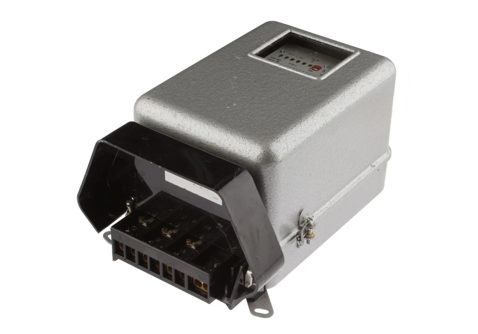 Licznik energii elektrycznej 3‑fazowy C52 15/60A 3x220/380V (regenerowany / wzorcowany) - obrazek 3