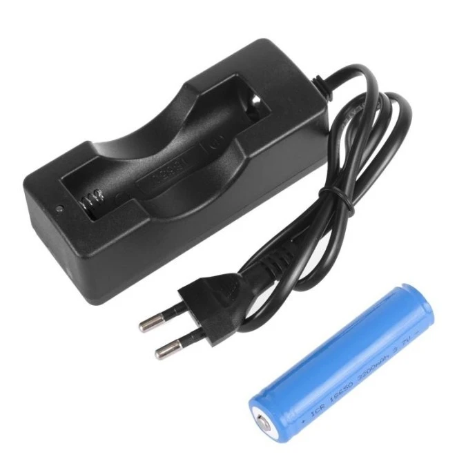 Latarka rowerowa Cree 200 lumen LED Maclean Energy + ładowarka zestaw MCE175 MCE175 - obrazek 3