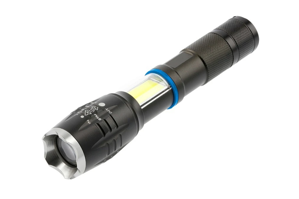Latarka LED 8W 800lm 6400K zasięg do 500m IP44 3xAAA(bez baterii) czarna LT‑LB8WT6‑60 - obrazek 2