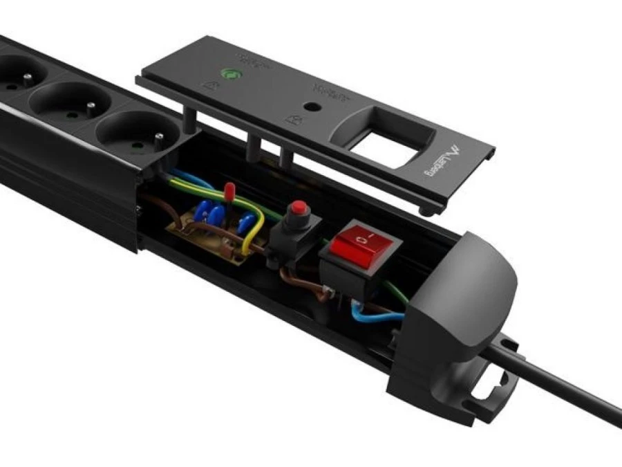 Listwa zasilająca LANBERG SP1 1.5M 5X 230V PL czarna SP1‑05E‑0150‑BK - obrazek 3
