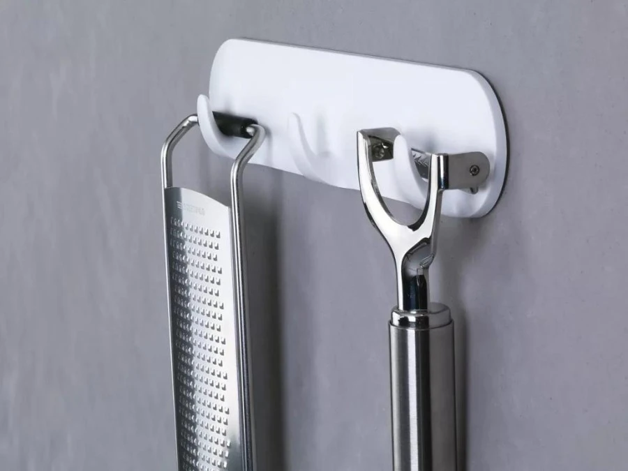 Listwa samporzylepna POWERSTRIPS z 3 haczykami, biała - obrazek 3