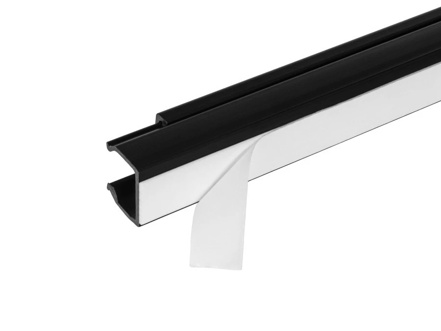 Listwa elektroinstalacyjna nierozp płomienia z taśmą samoprzyl LST20x12 czarna EKO odporna na UV /2m/ 68531 opakowanie 20m - obrazek 1