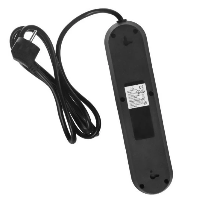 Listwa zasilająca Maclean, przedłużacz 3gniazda + 3xUSB, 110‑240V AC 50/60Hz, 2.1A max 2500W, 1,5m, czarna ,MCE394 B - obrazek 3