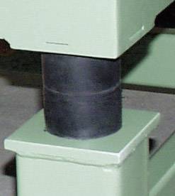 Netter Vibration Zderzaki gumowe NRE 15/25 Twardość 43 °sh Maksymalna amortyzacja 3.4 mm Maksymalne obciążenie statyczne - obrazek 1